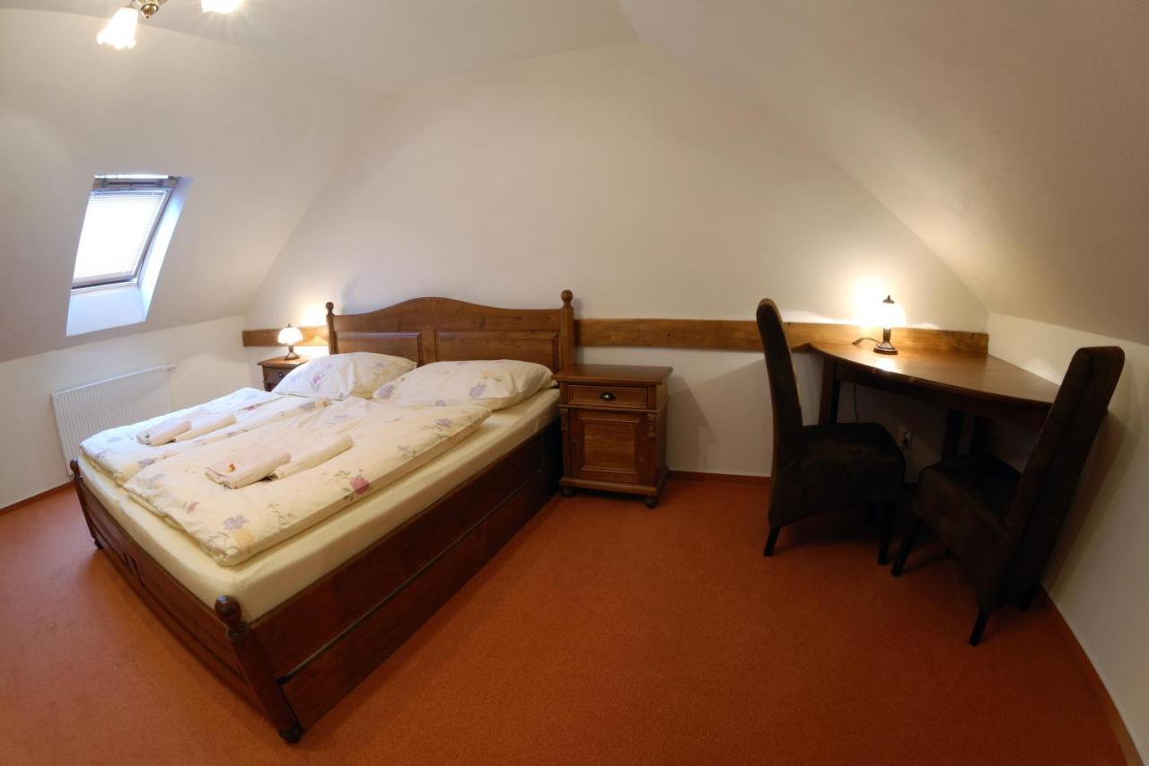 Penzión Kachelman Banská Štiavnica Habitación foto